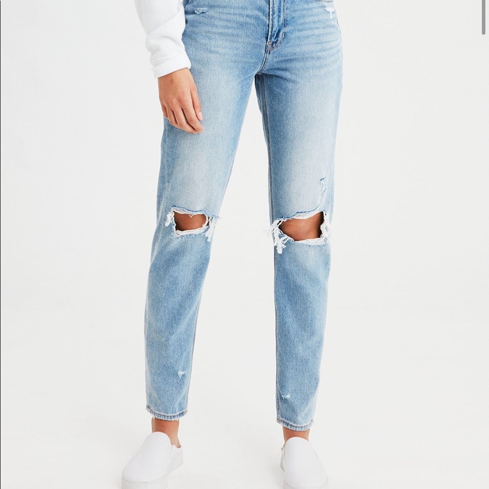 American Eagle Mom Jeans
